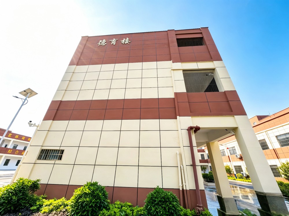 全封闭叛逆小孩改变学校怎么选?西安家长择校避坑指南